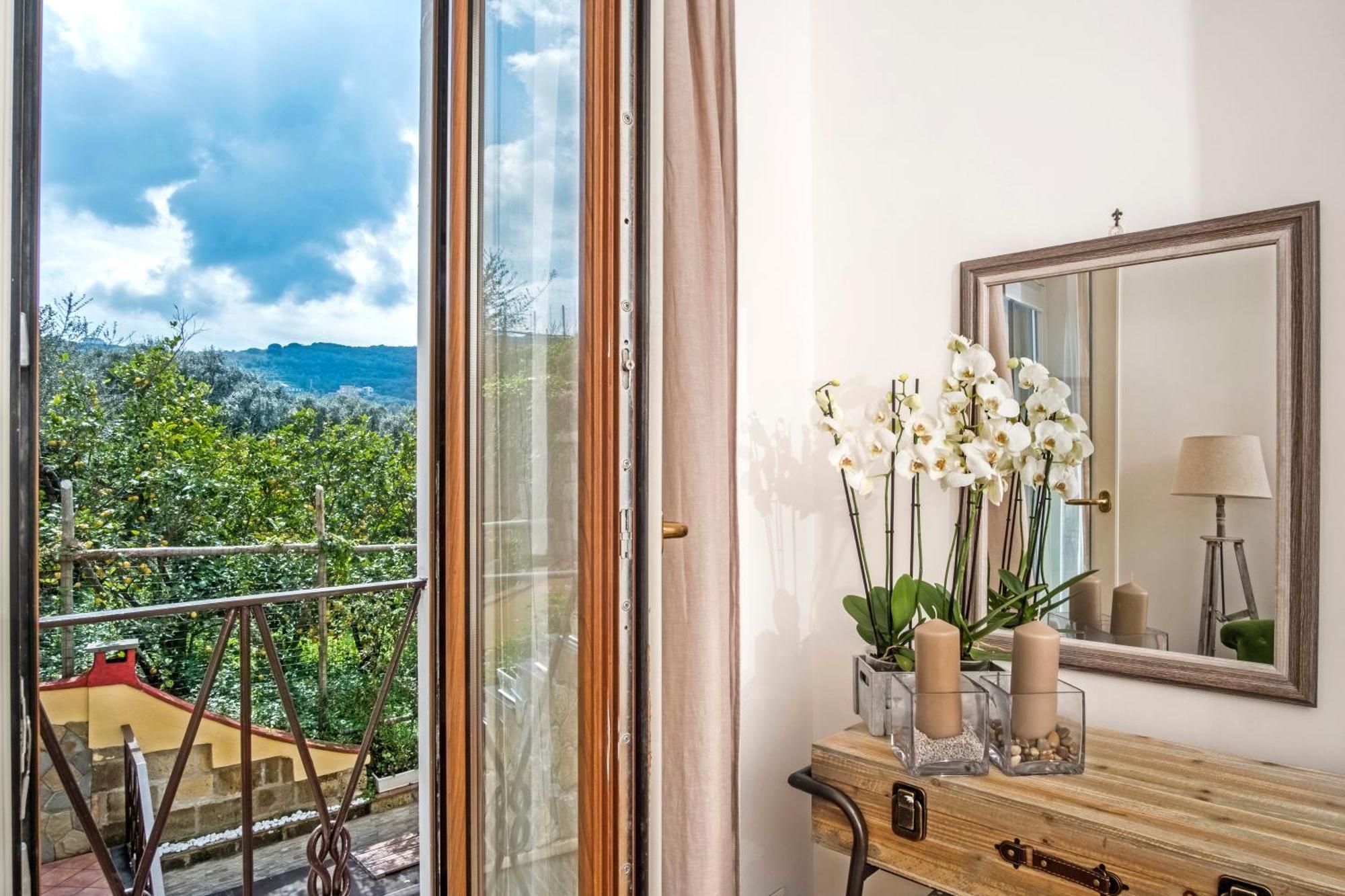 Faraglioni Di Sorrento Guesthouse Exterior foto