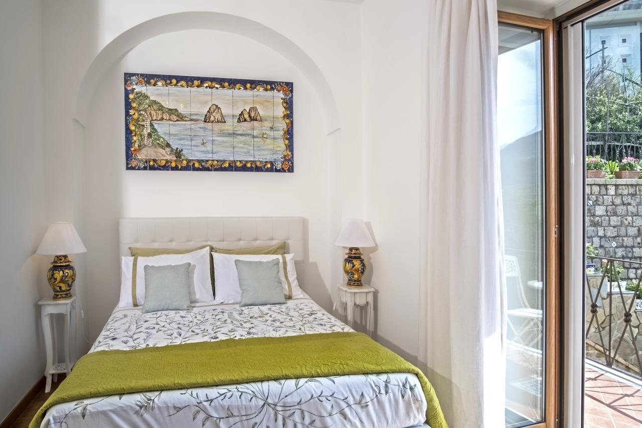 Faraglioni Di Sorrento Guesthouse Exterior foto